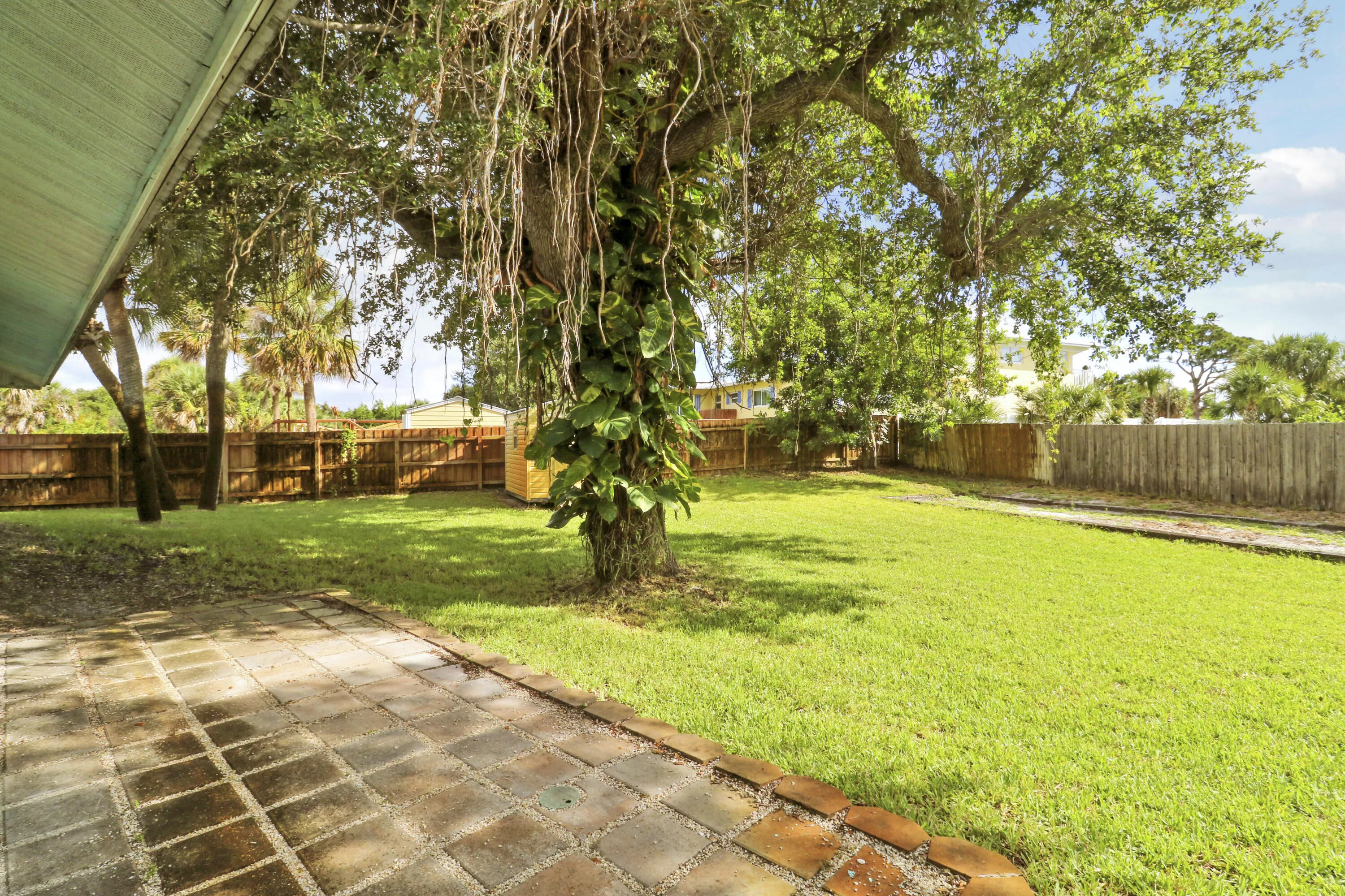 Property photo 37