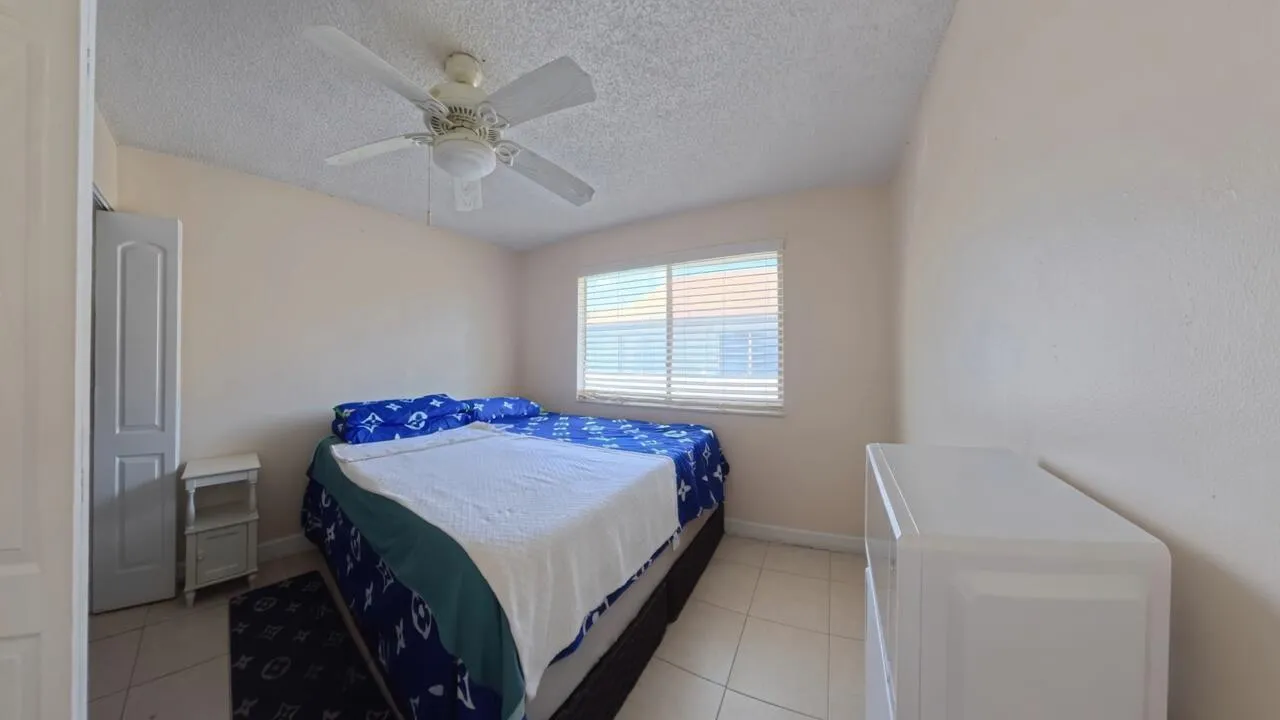 Second bedroom