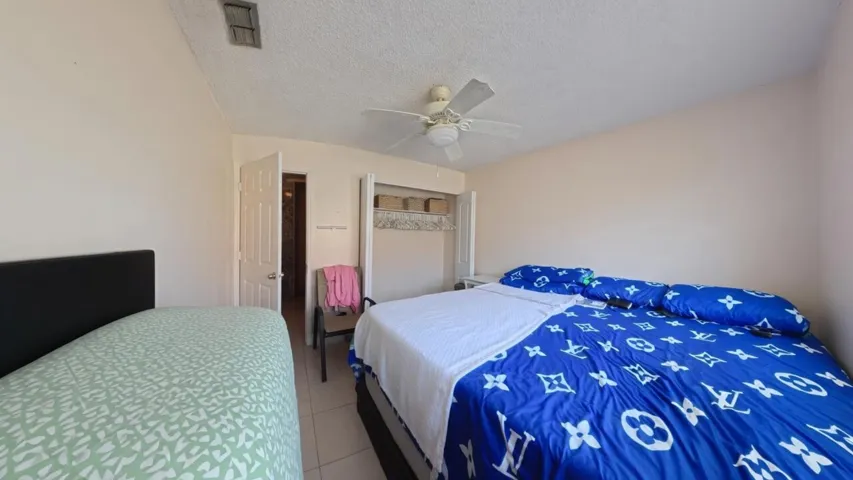 Second bedroom