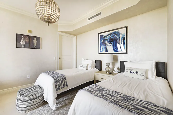 2700 N Ocean Dr 1006 -16