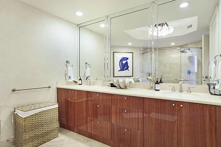2700 N Ocean Dr 1006 -12