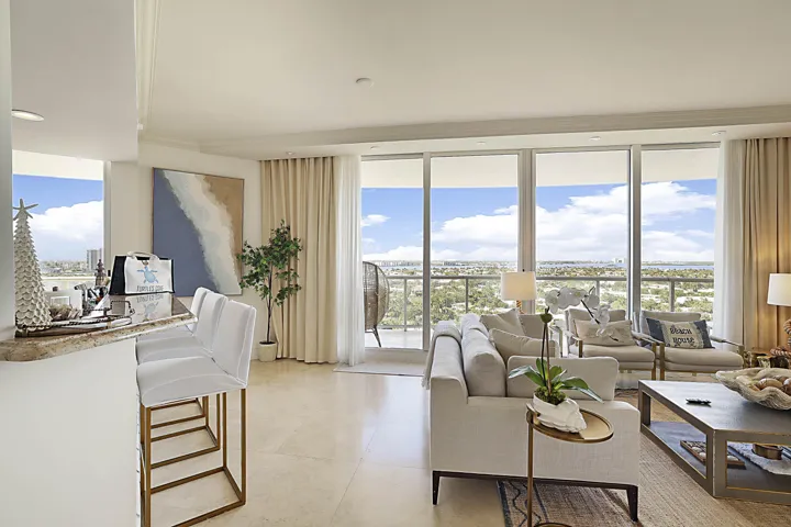 2700 N Ocean Dr 1006 -3