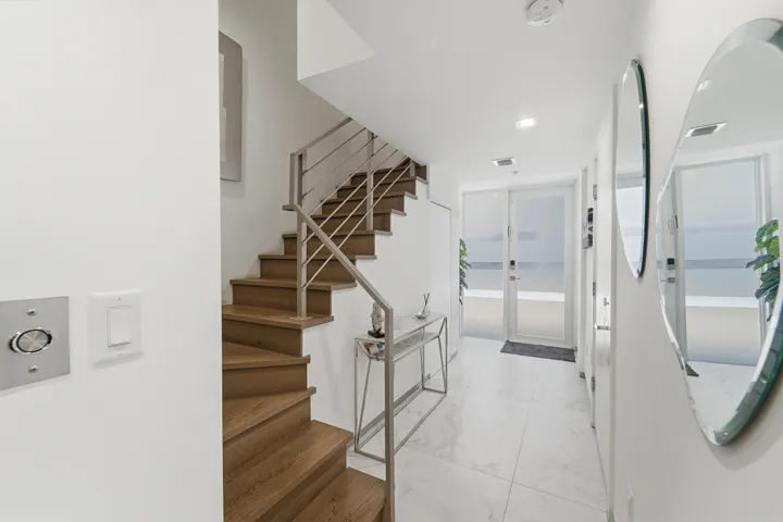 Entry Way Foyer, Upgraded Wood Stairs