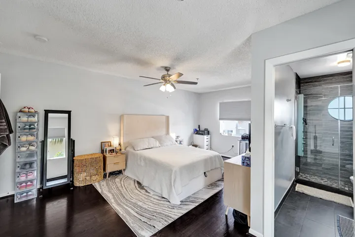 Spacious primary bedroom