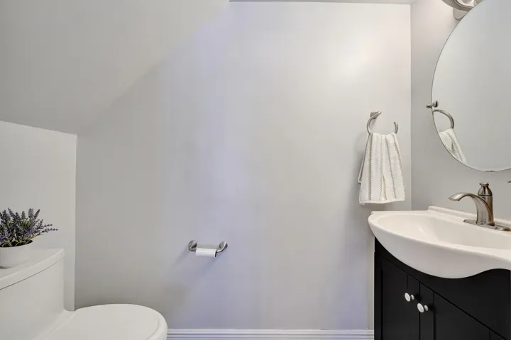 Guest half bathroom