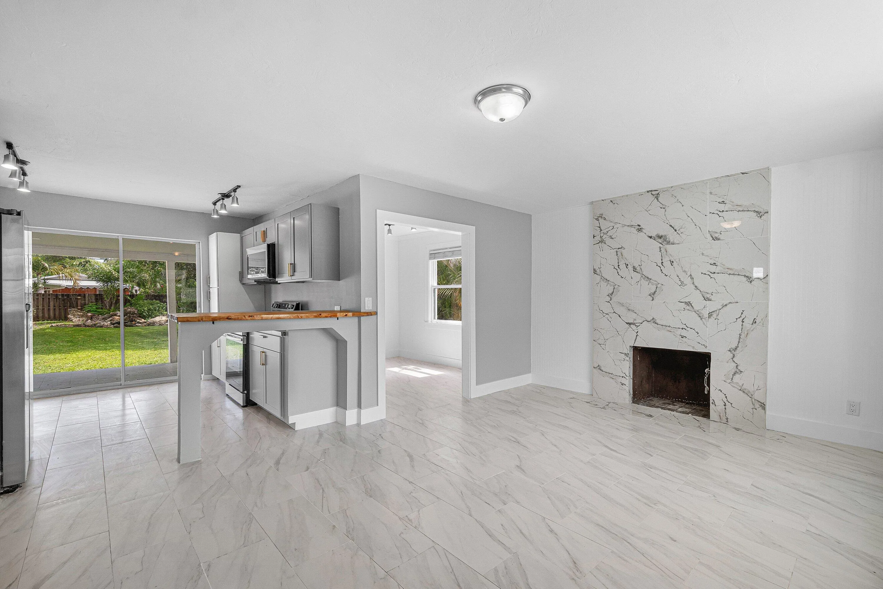 007-246Northeast13thStreet-DelrayBeach-F