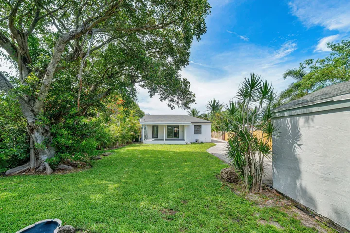 033-246Northeast13thStreet-DelrayBeach-F