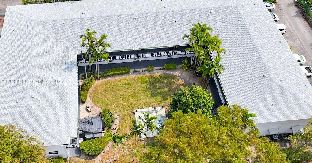 CLOSE AERIAL VIEW