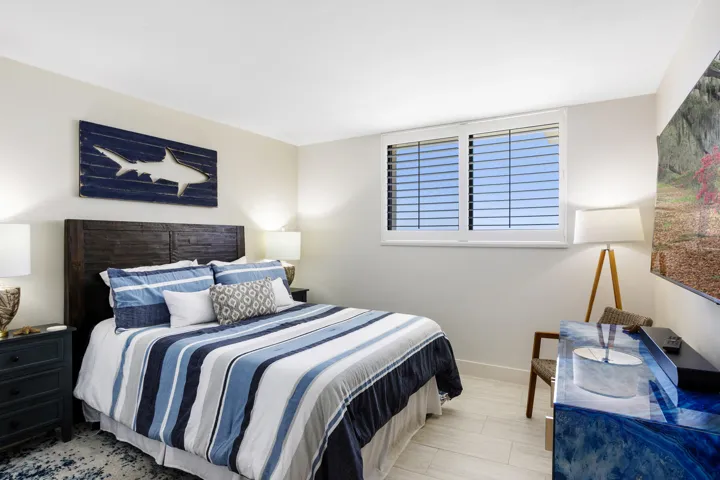2nd Bedroom Queen Bed