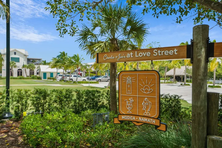 AroundTown-Jupiter-LoveStreet(3)