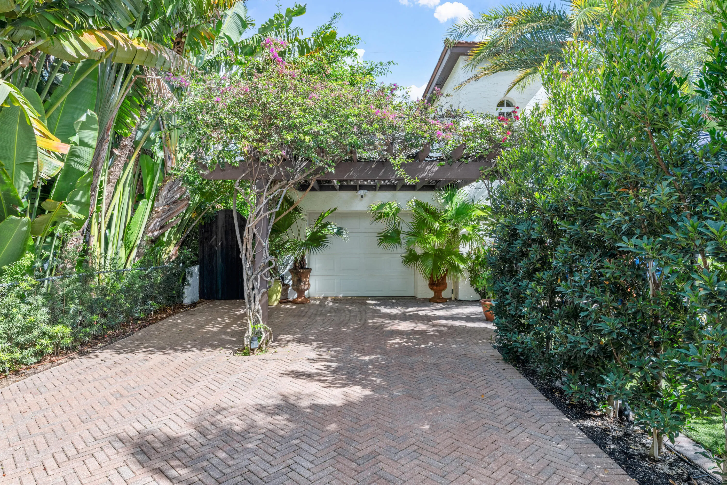 Property photo 73