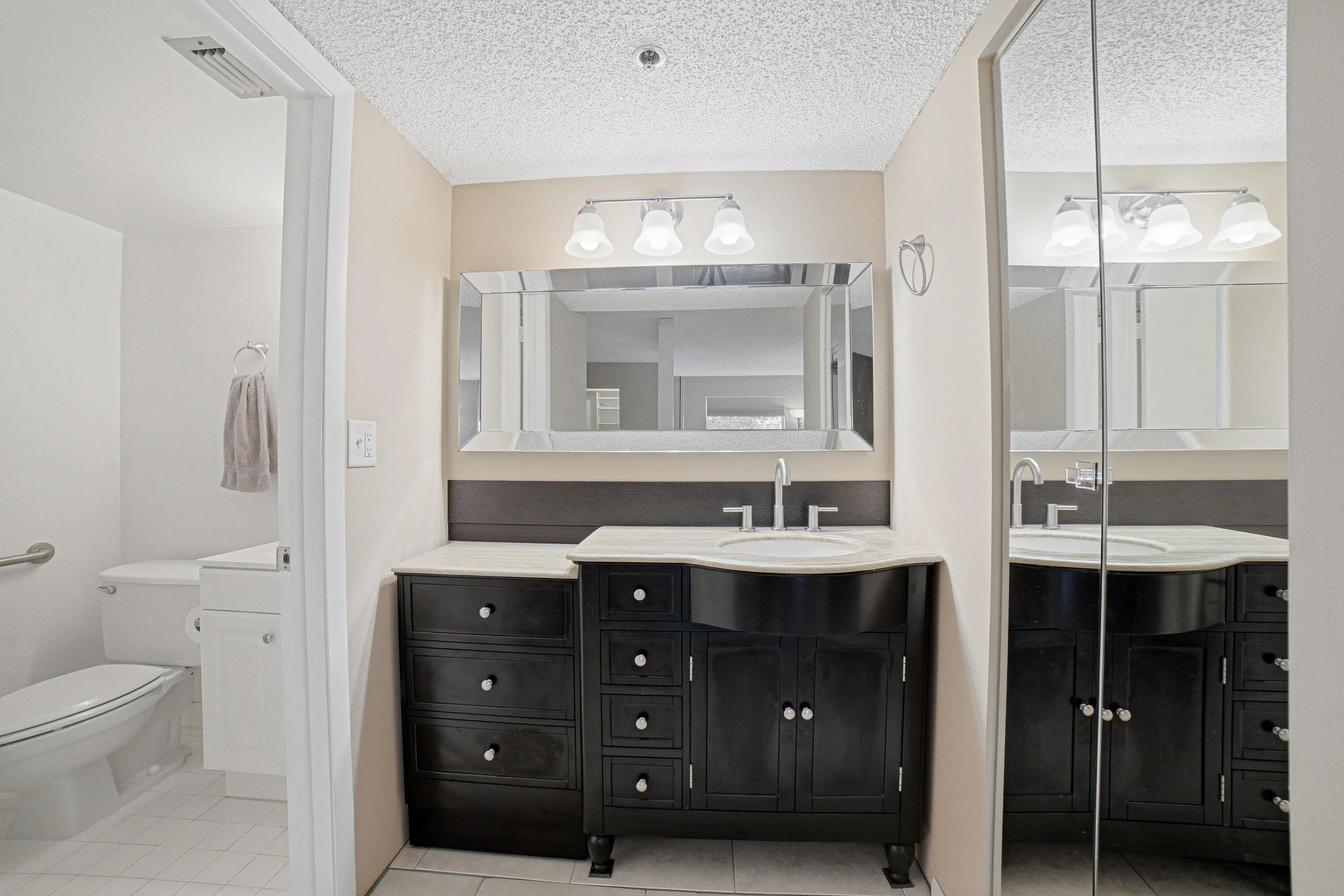 Bedroom2 - Sink
