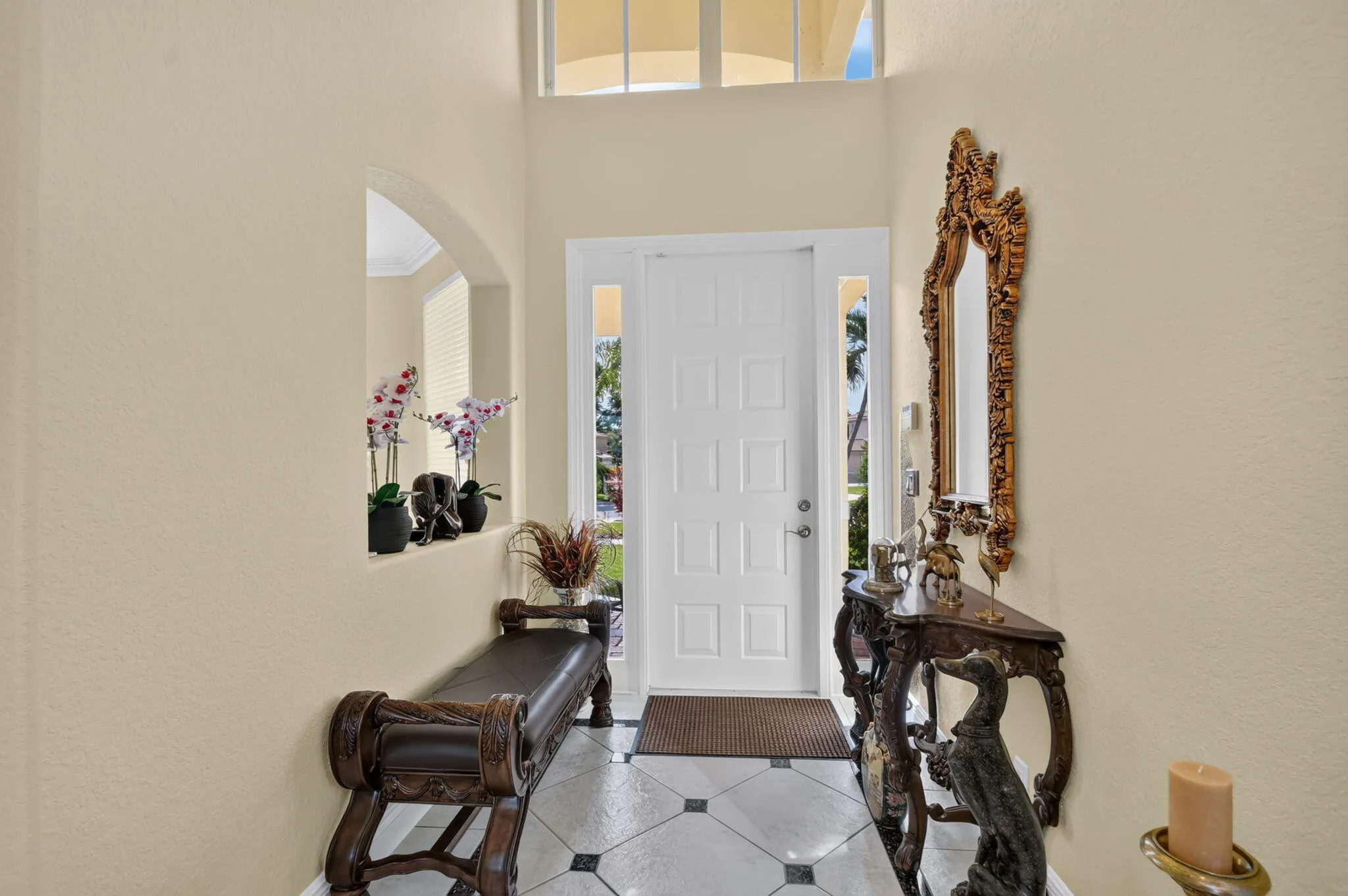 Foyer Entry