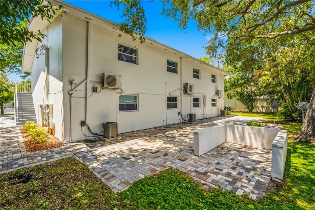Property photo 33