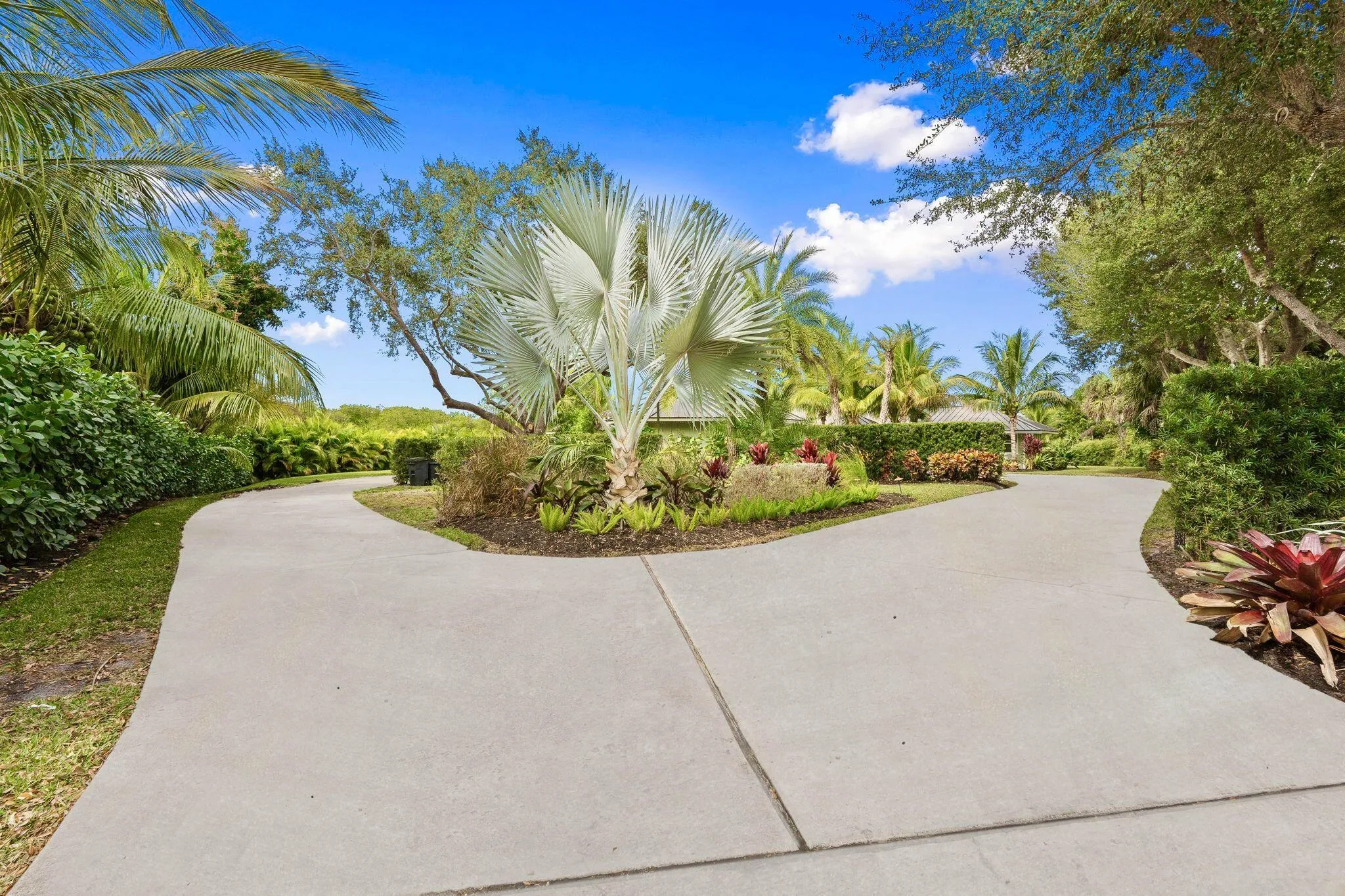 Property photo 64