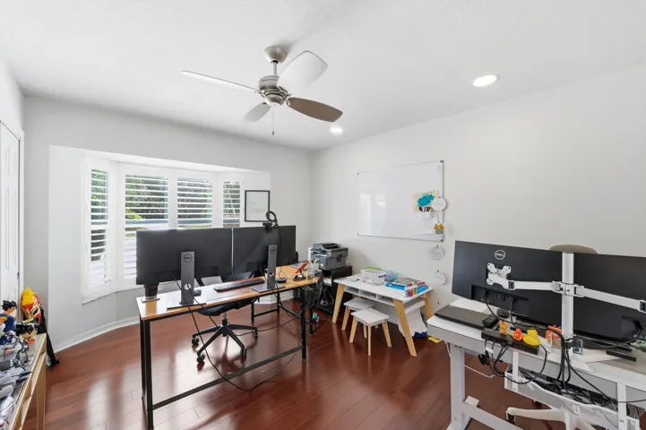Room used as​​‌​​​​‌​​‌‌​‌‌​​​‌‌​‌​‌​‌​​​‌​​ office