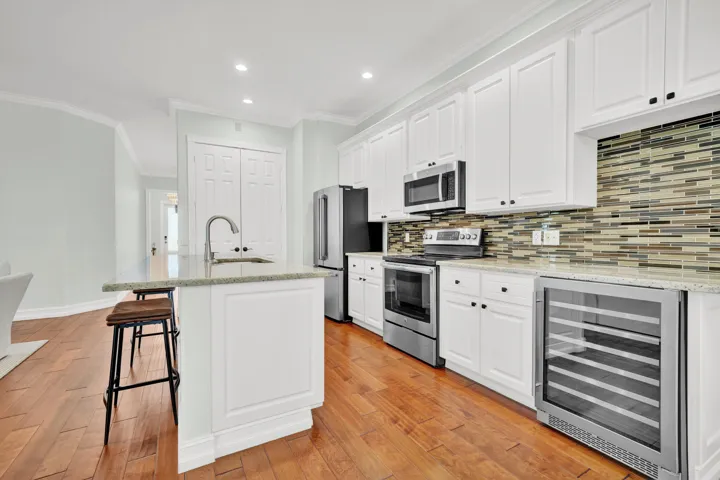 Kitchen & Beverage Cooler