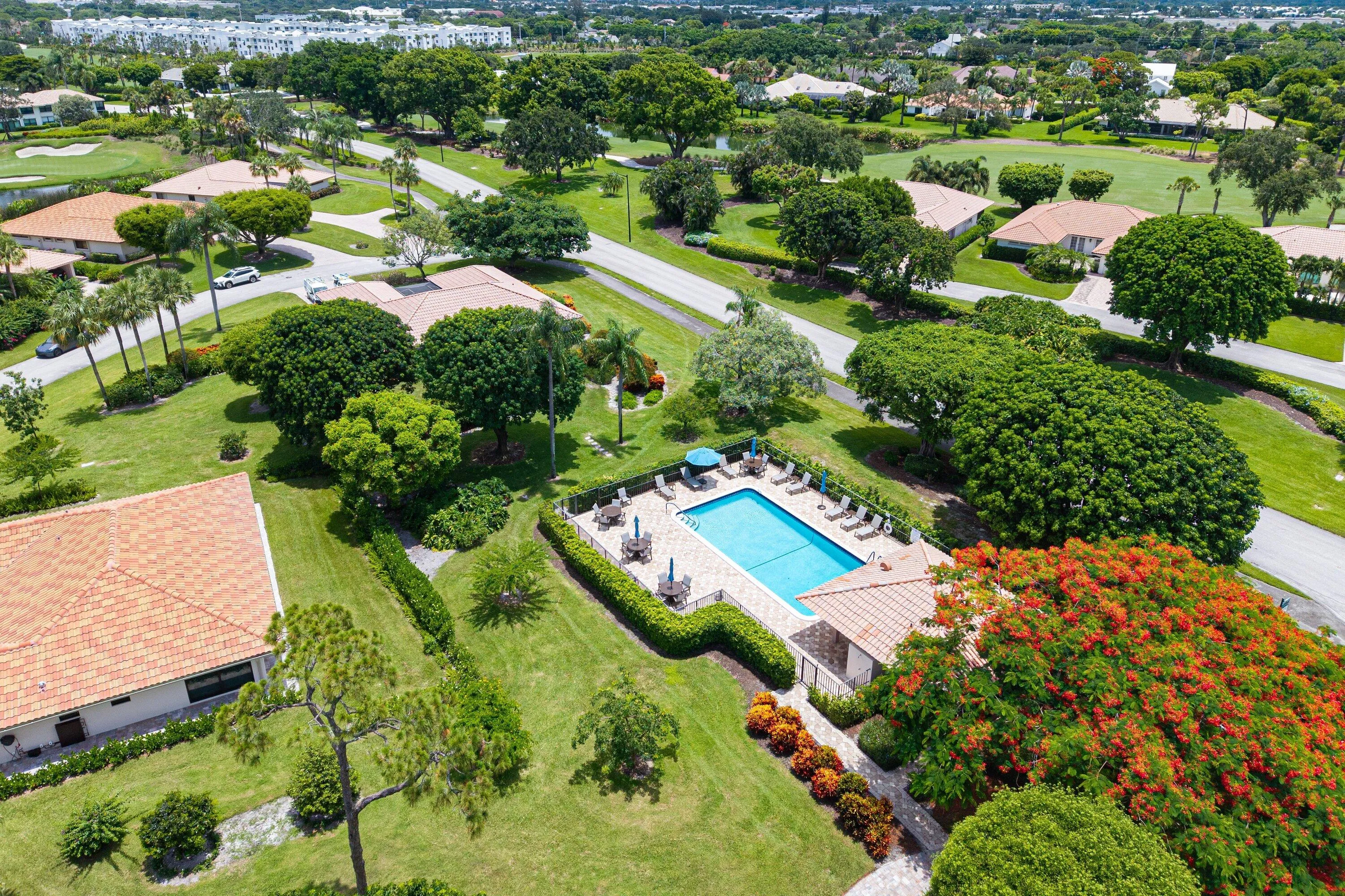 Coralberry Community Pool
