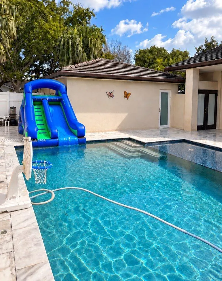 Property photo 18