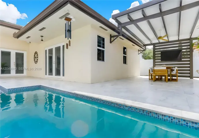 Saltwater Pool & Pergola View