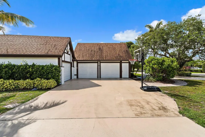 024-88RiverDr-Tequesta-SMALL