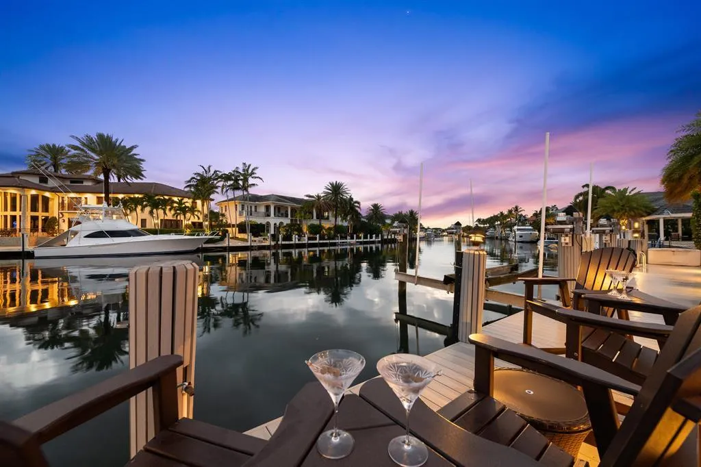DOCK