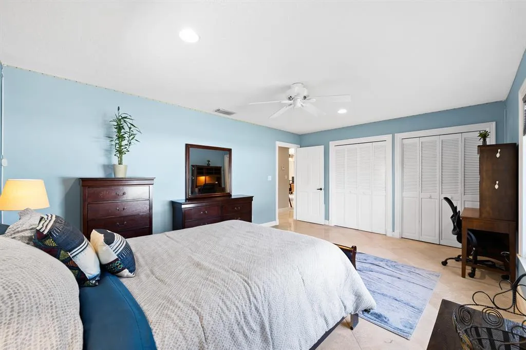 BEDROOM #2