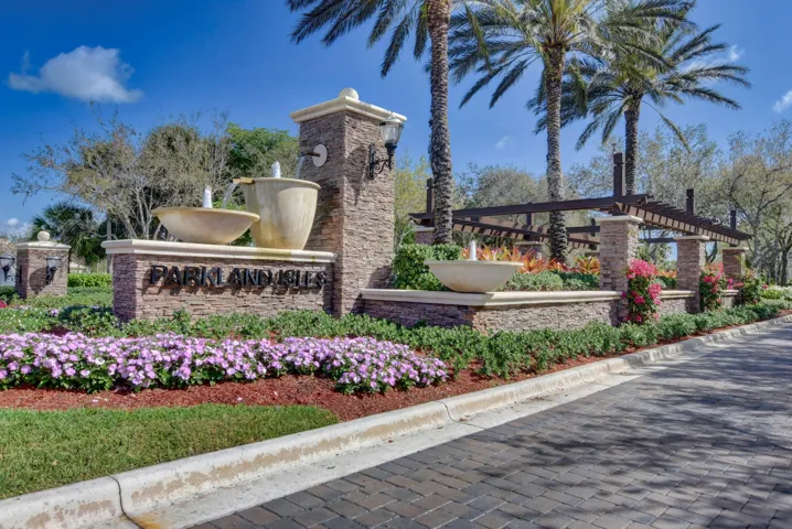 Parkland Isles-4