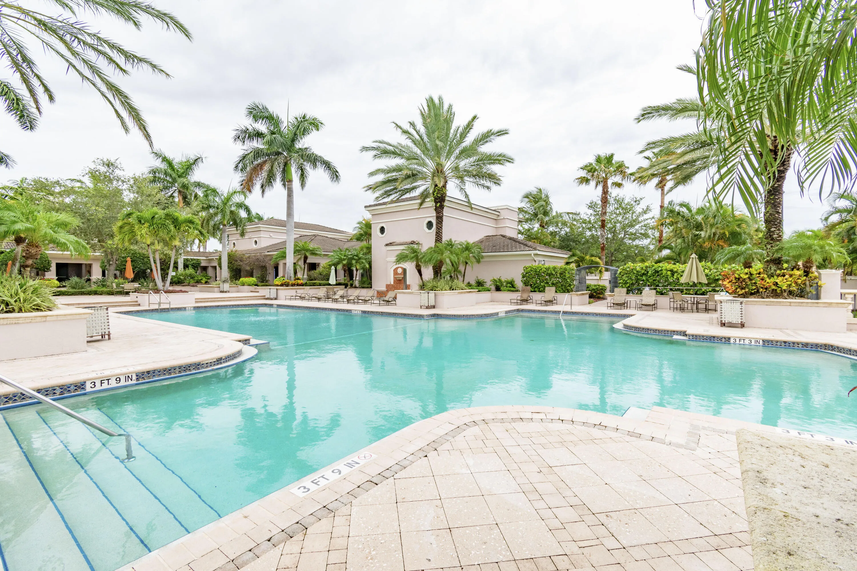 2727 ANZIO CT 301_32