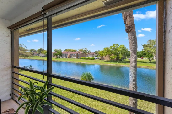 Screened-In Balcony Waterview