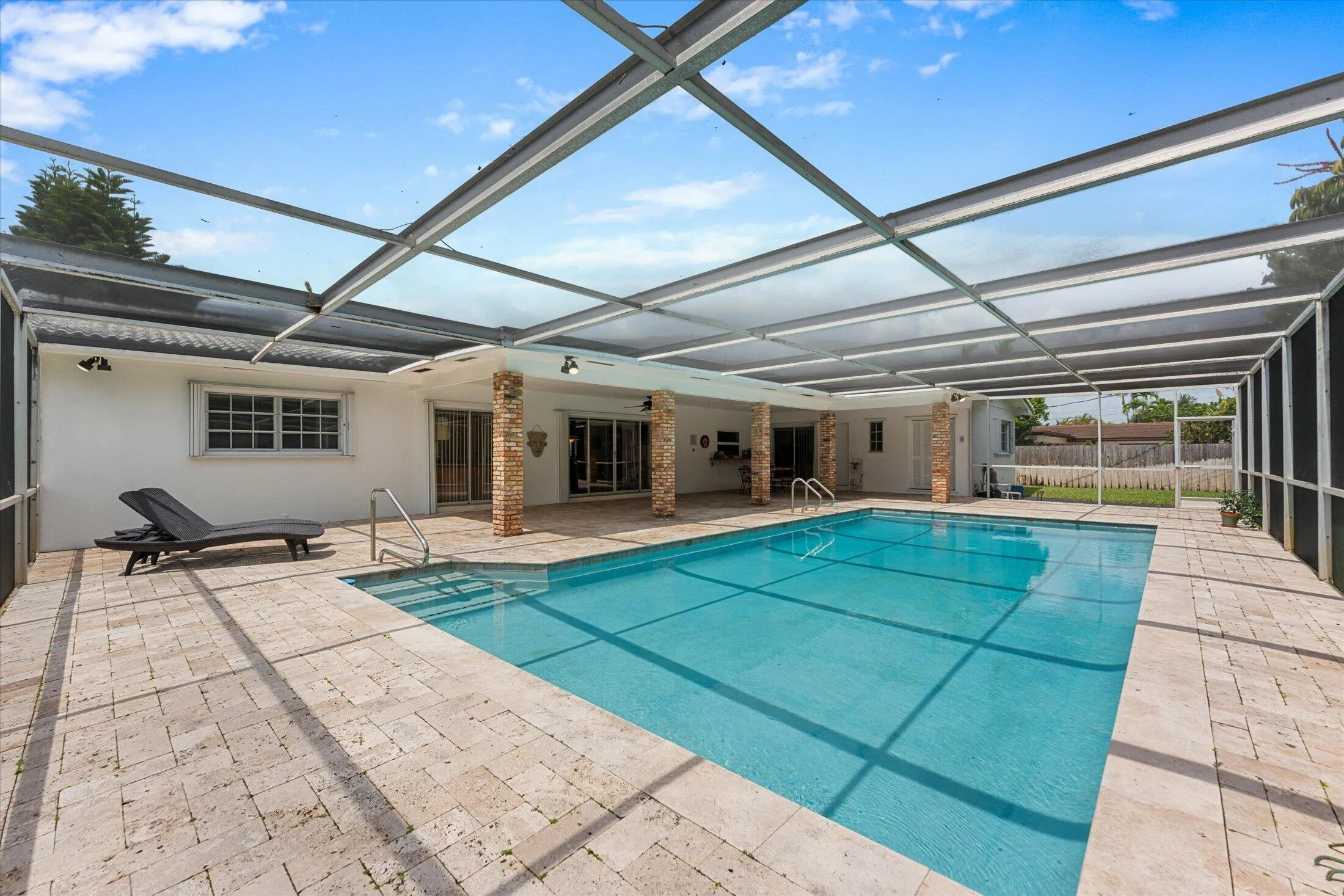 36-4835 Pierce St, Hollywood-12