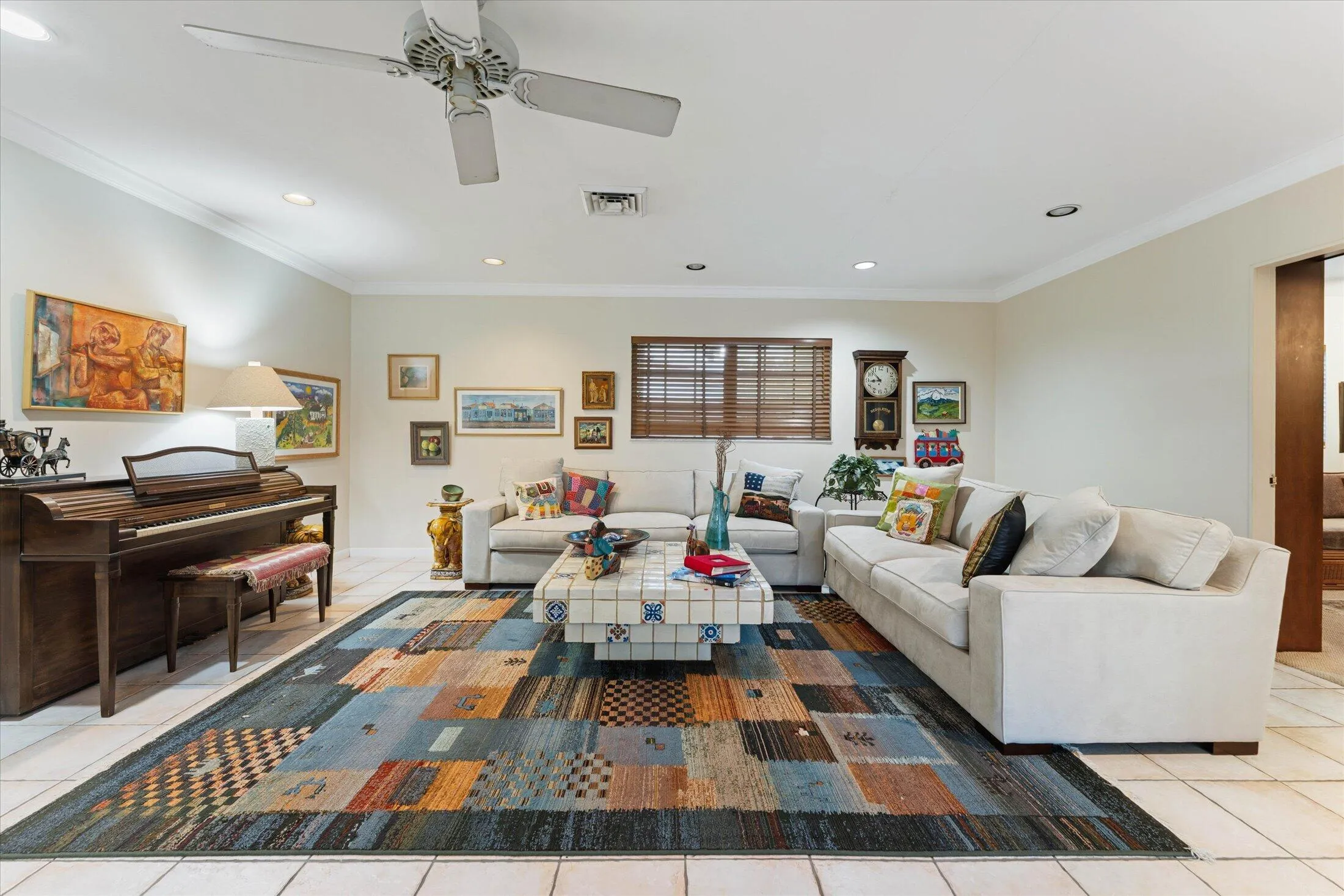 14-4835 Pierce St, Hollywood-52
