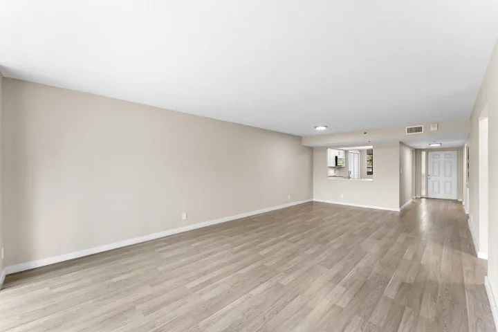 006-6420BocaDelMarDrive-207-BocaRaton-FL