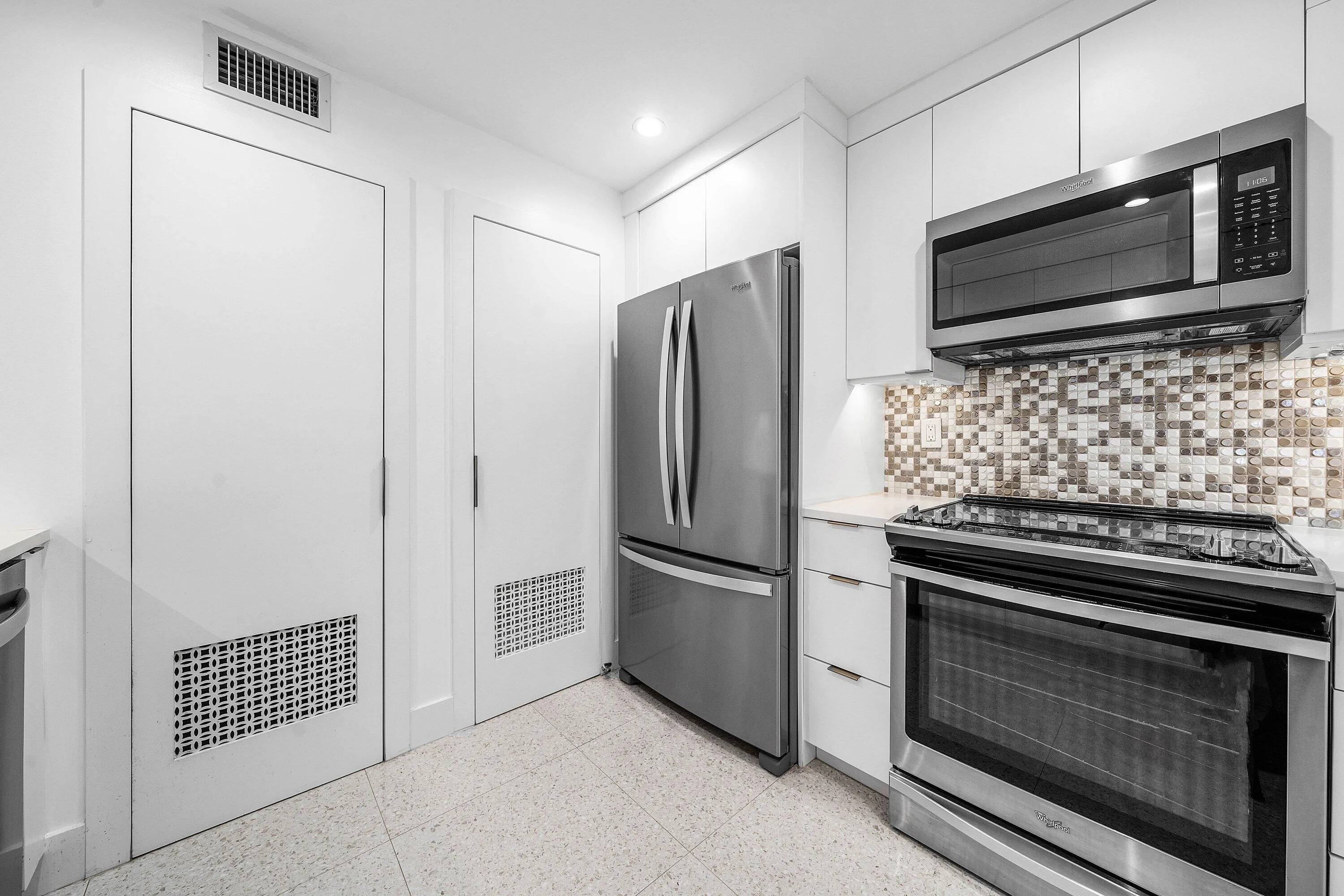 012-330Southeast20thAvenue-408-Deerfield