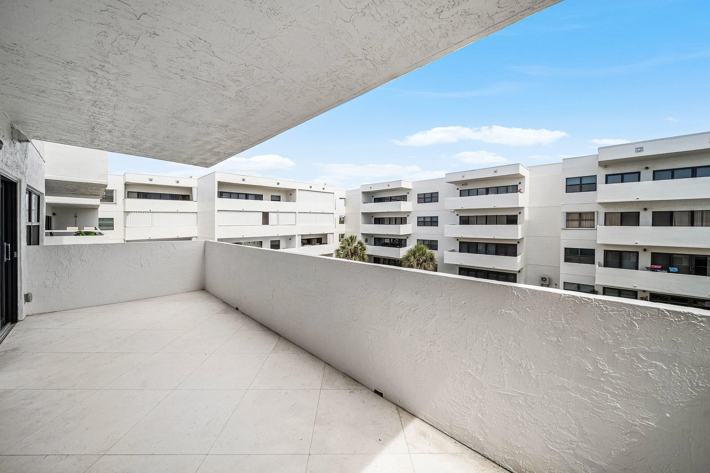 027-330Southeast20thAvenue-408-Deerfield