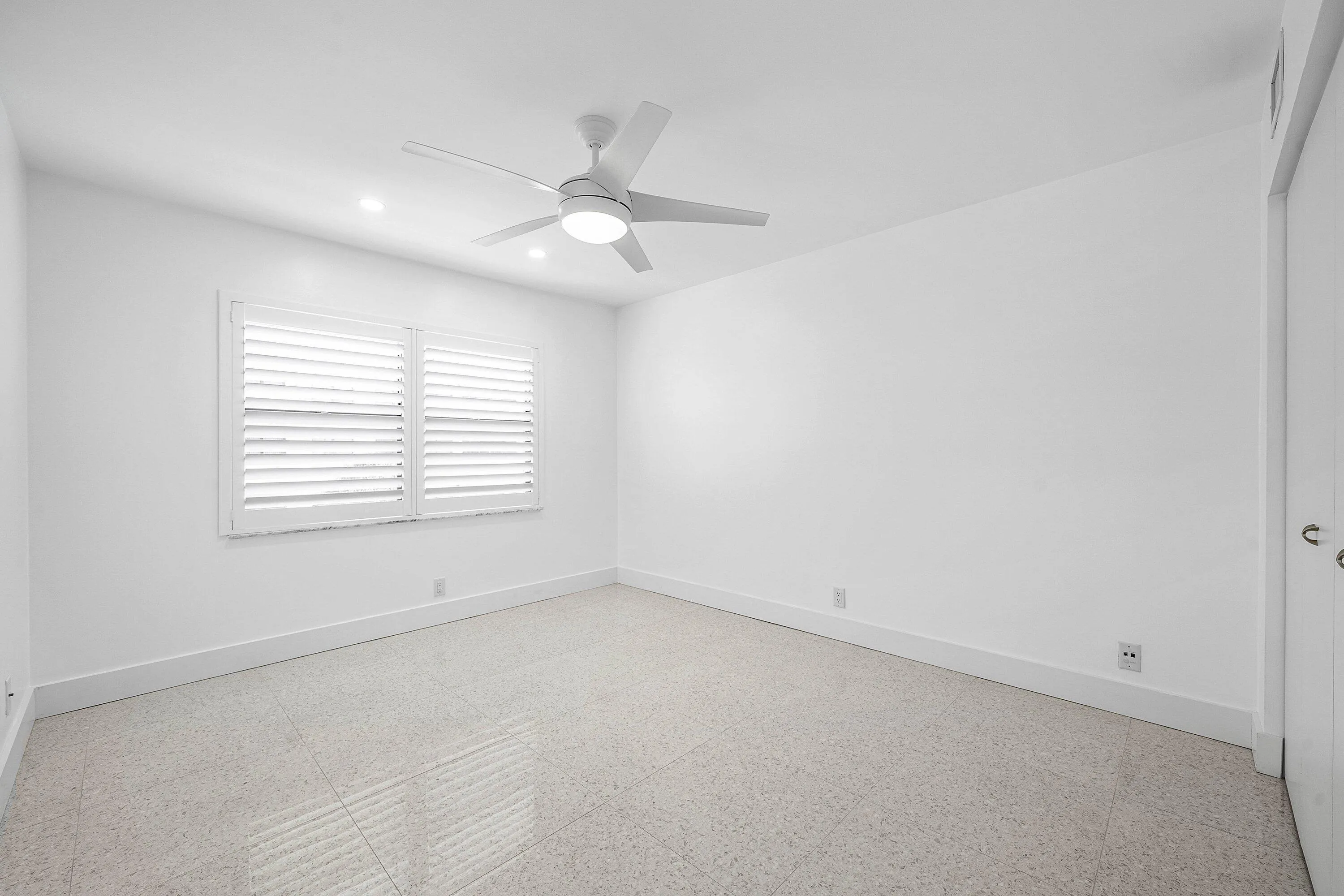 020-330Southeast20thAvenue-408-Deerfield