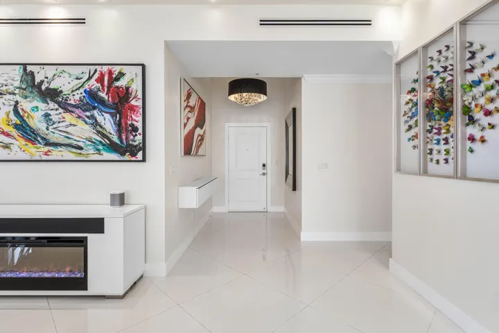 001-511Southeast5Avenue-2417-FortLauderd