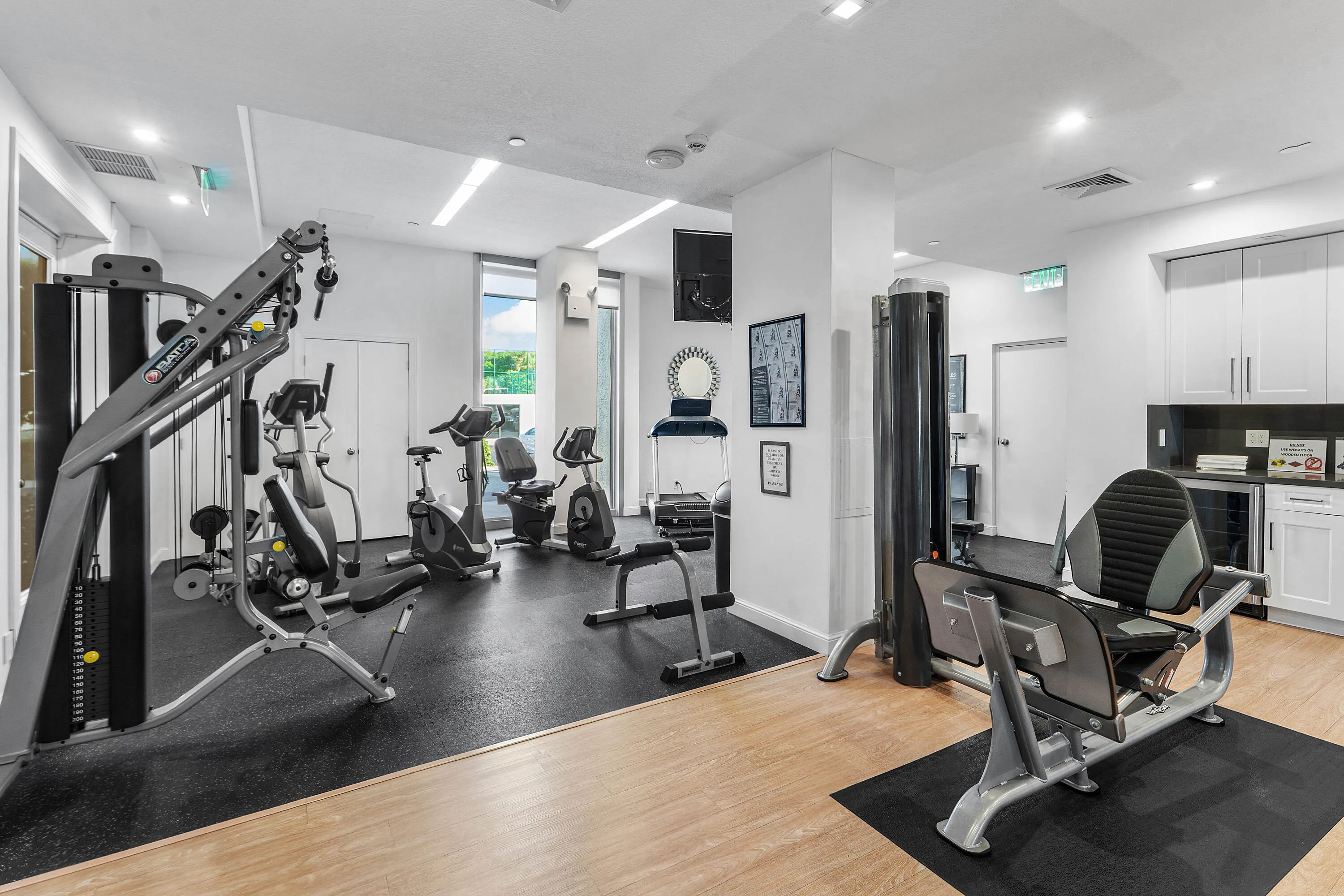 038-5540NorthOceanDrive-1C-RivieraBeach-