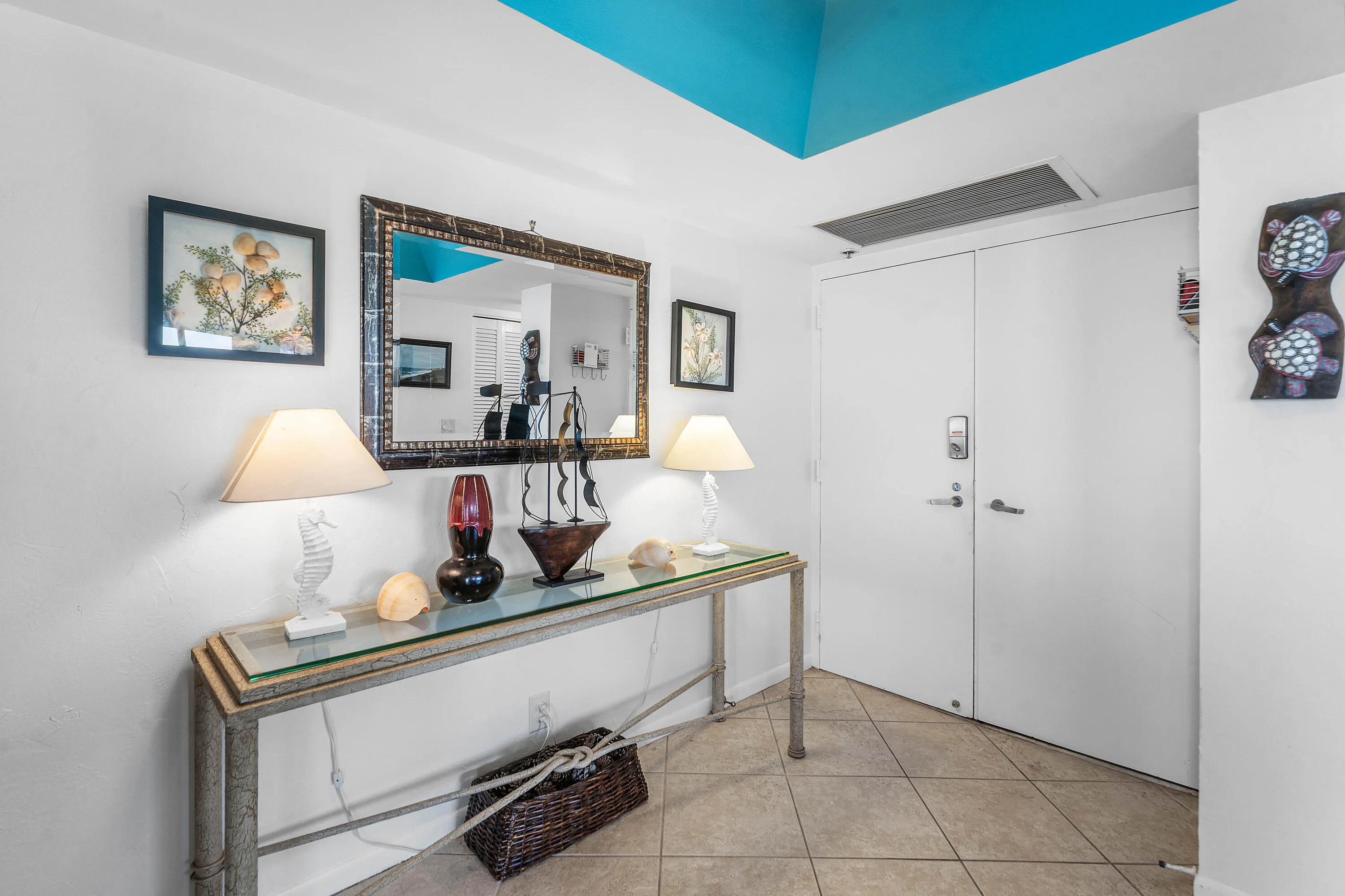 006-5540NorthOceanDrive-1C-RivieraBeach-