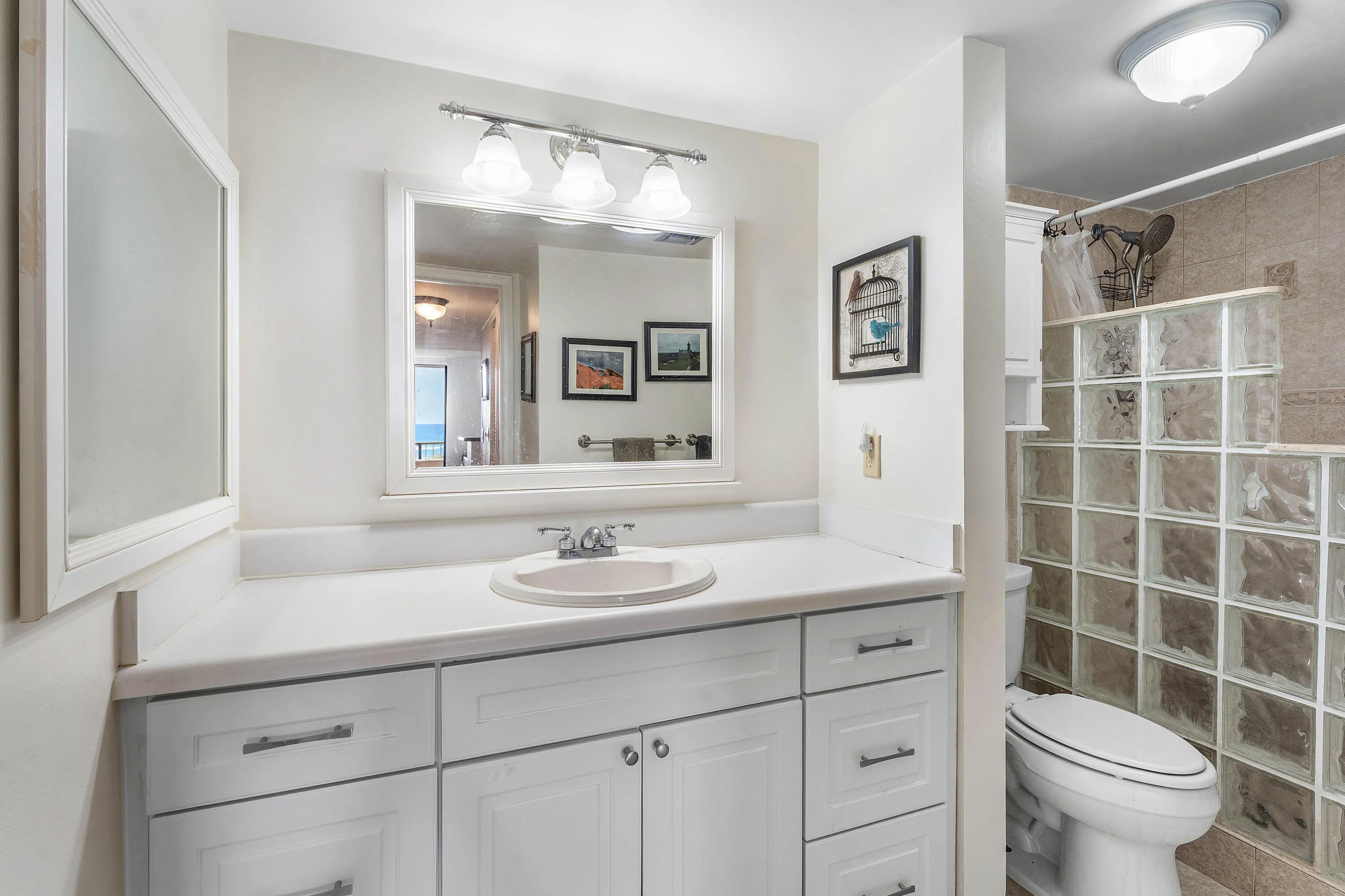 028-5540NorthOceanDrive-1C-RivieraBeach-