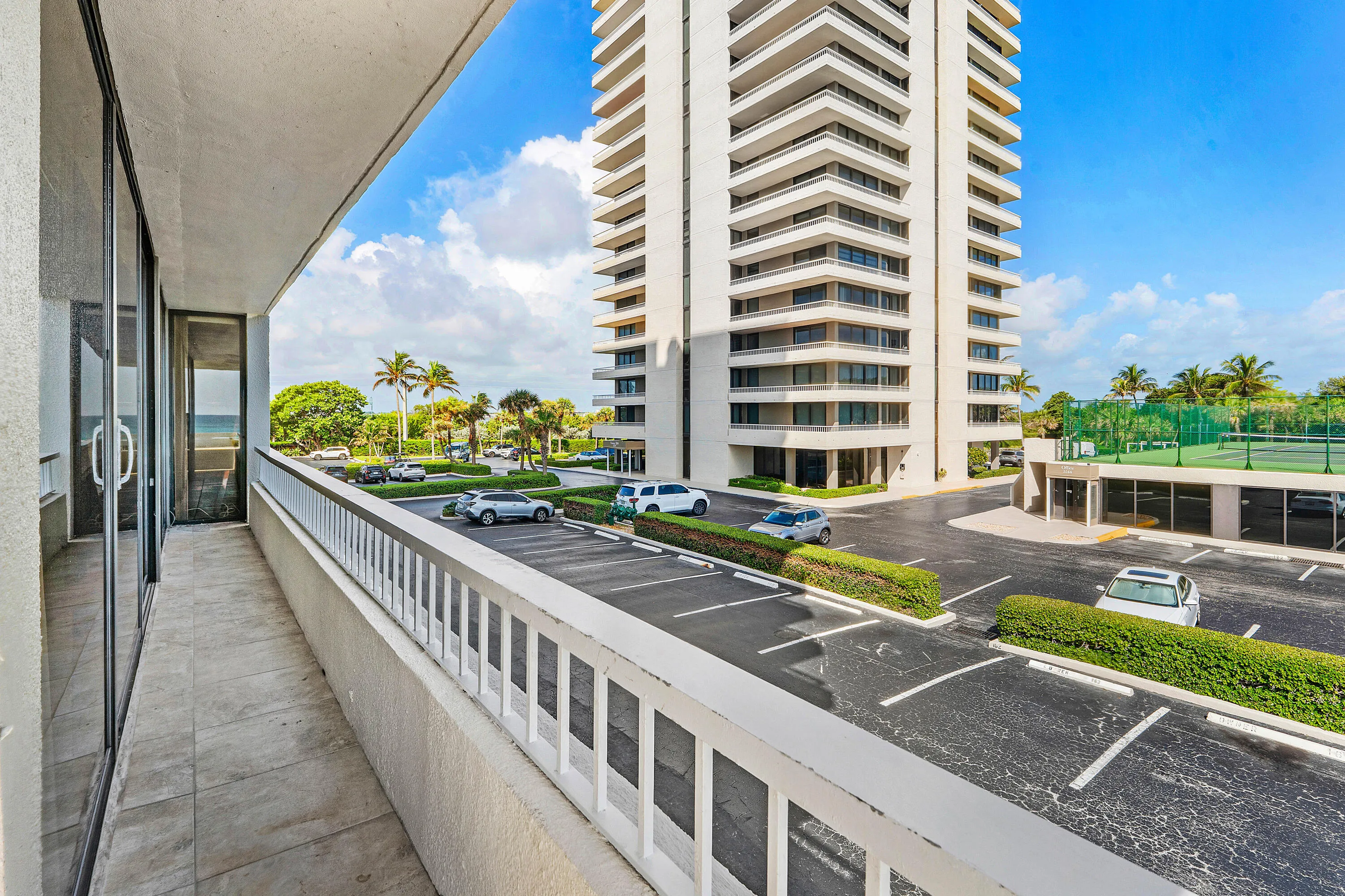 036-5540NorthOceanDrive-1C-RivieraBeach-