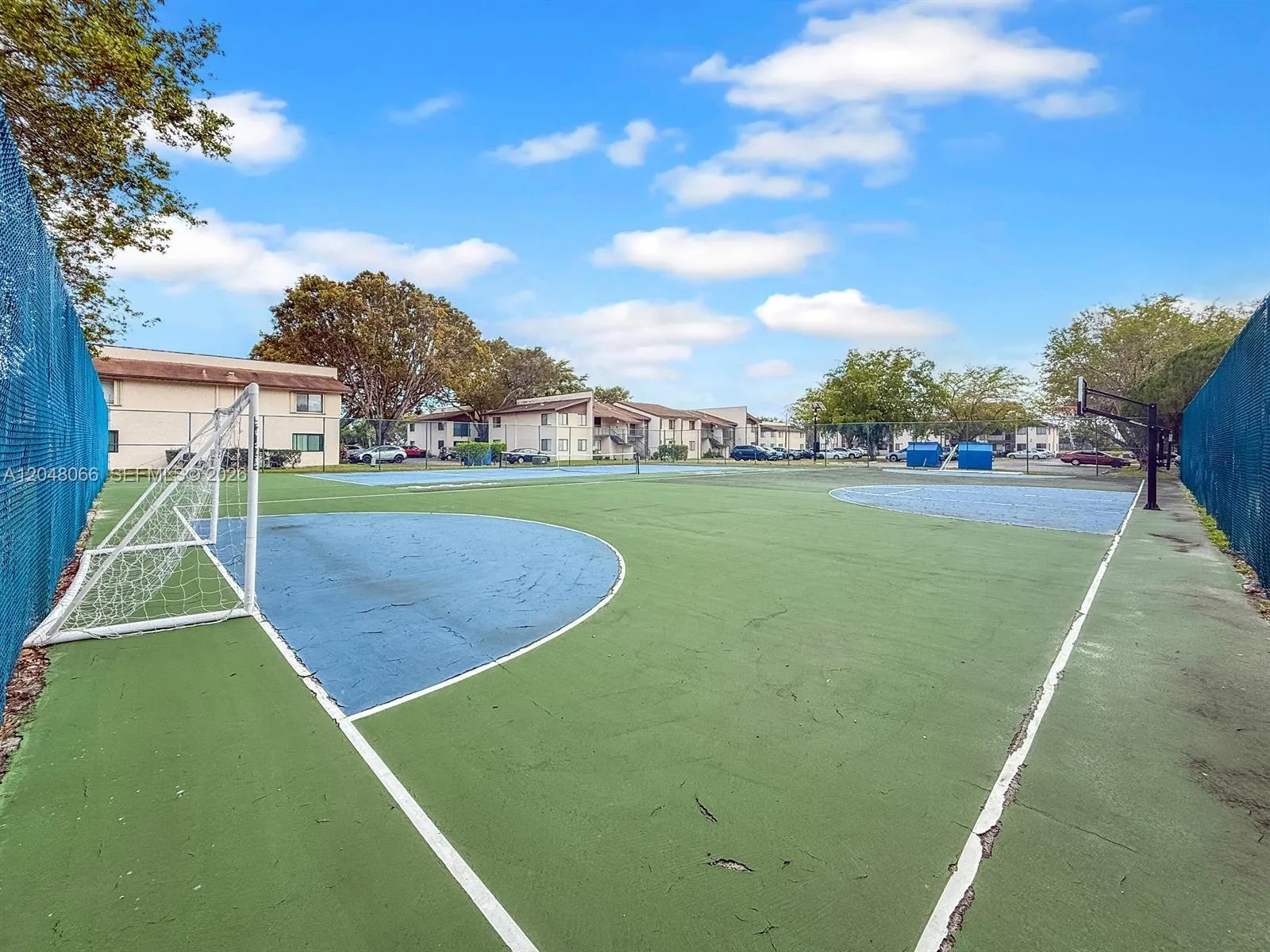 Photo 32