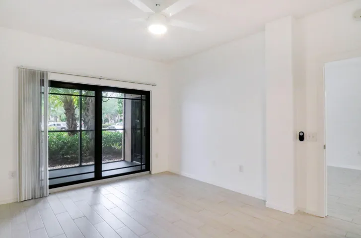 Master Bedroom-3