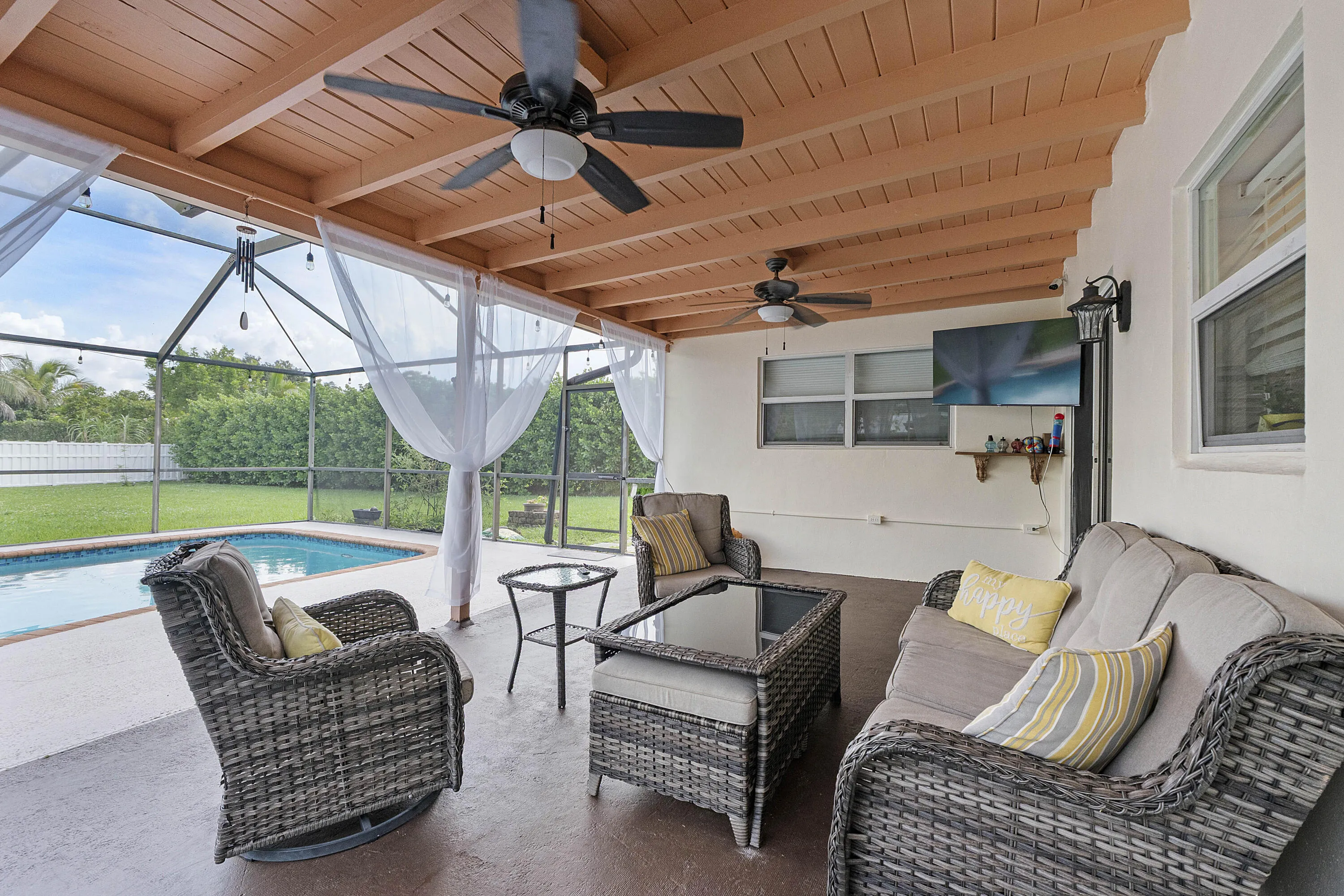 10625 Nw 37th St_046