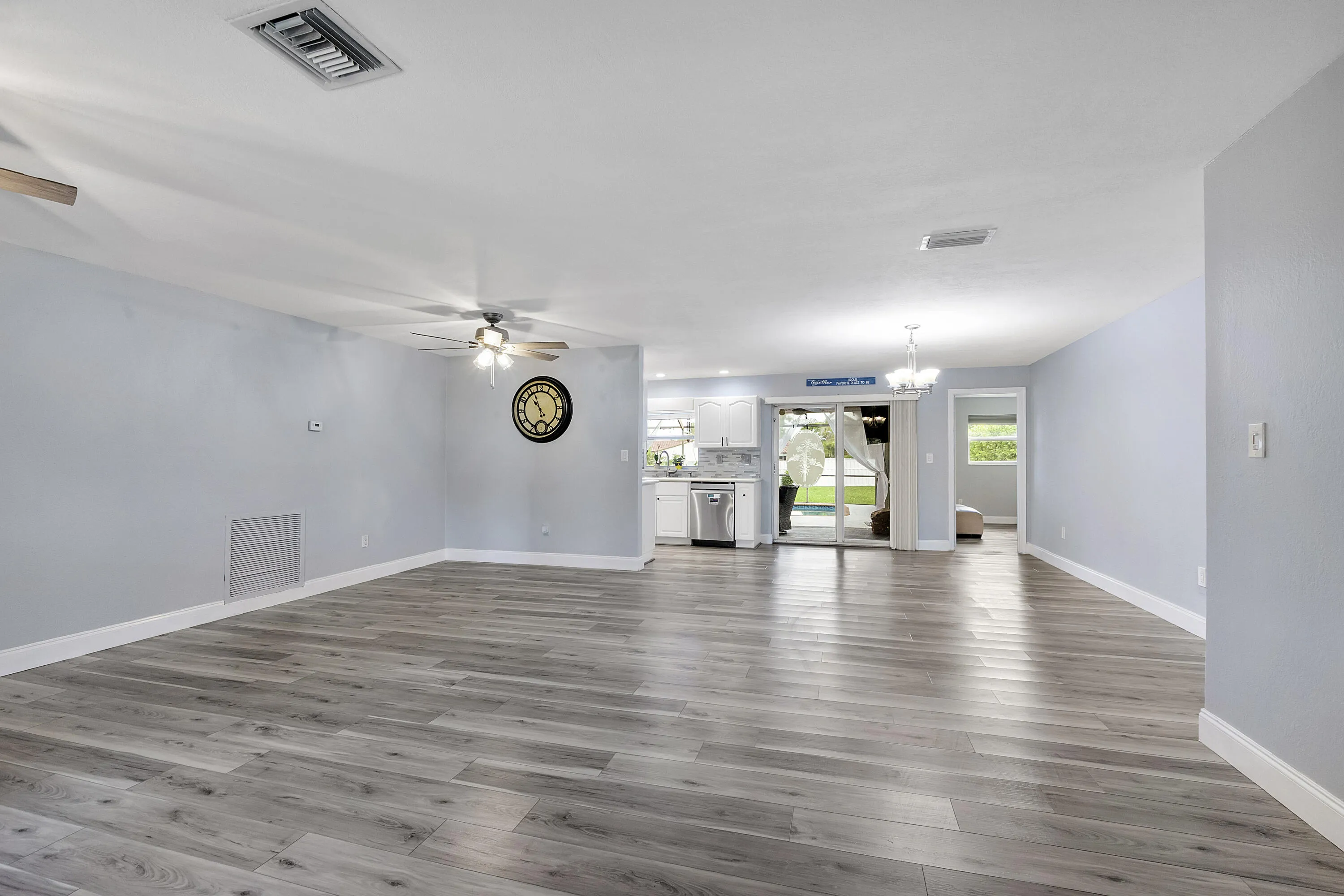 10625 Nw 37th St_028