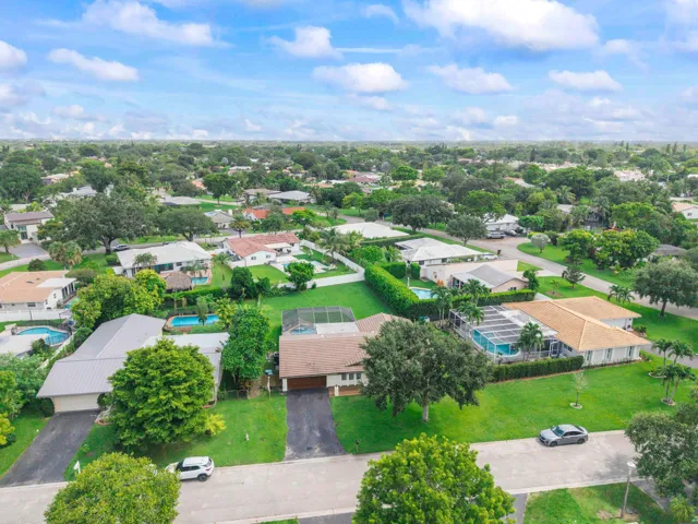 10625 Nw 37th St_004