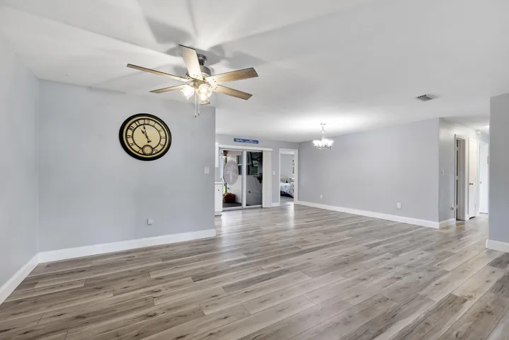 10625 Nw 37th St_029