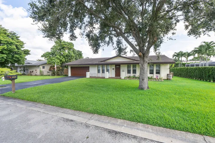 10625 Nw 37th St_057