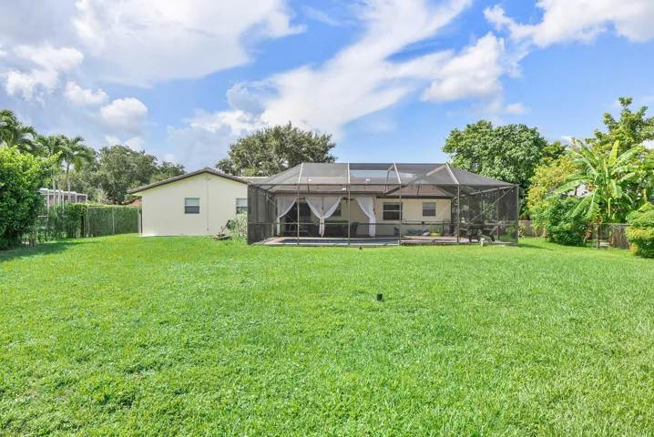 10625 Nw 37th St_051