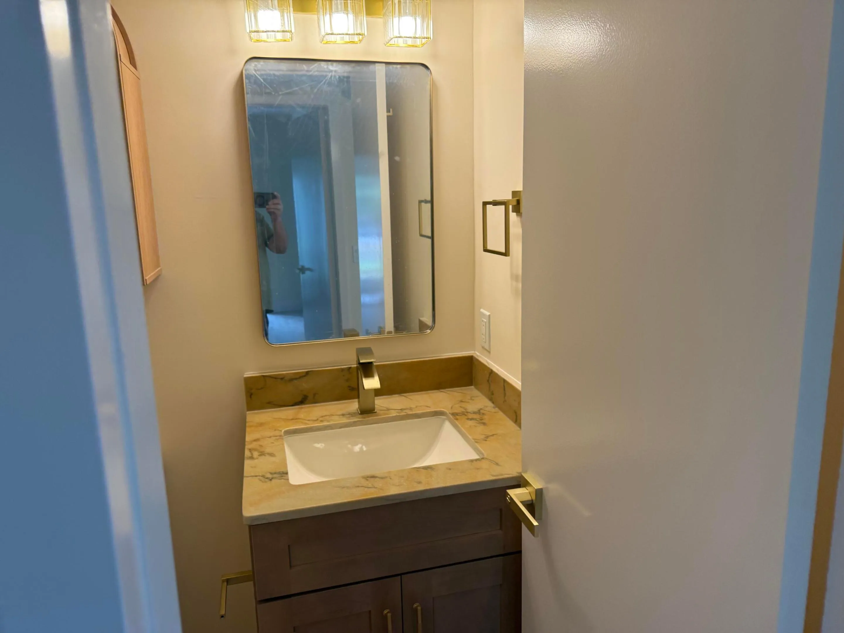 powder room